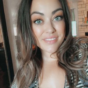 Meet your Posher, Kacie